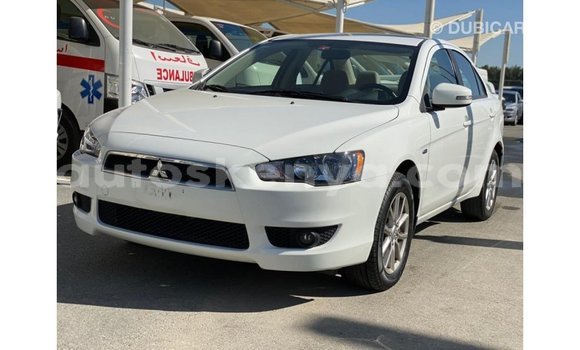 Nunua Imported Mitsubishi Lancer Nyeupe Gari ndani ya Import - Dubai nchini Kati Kenya Nunua Imported Mitsubishi Lancer Nyeupe Gari ndani ya Import - Dubai nchini Kati Kenya