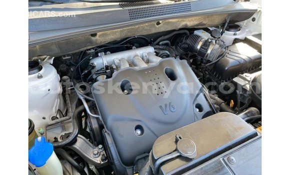 Nunua Imported Hyundai Tucson Nyeupe Gari ndani ya Import - Dubai nchini Kati Kenya Nunua Imported Hyundai Tucson Nyeupe Gari ndani ya Import - Dubai nchini Kati Kenya