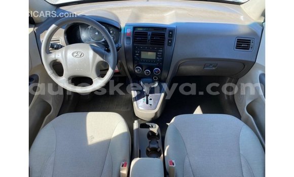 Nunua Imported Hyundai Tucson Nyeupe Gari ndani ya Import - Dubai nchini Kati Kenya Nunua Imported Hyundai Tucson Nyeupe Gari ndani ya Import - Dubai nchini Kati Kenya