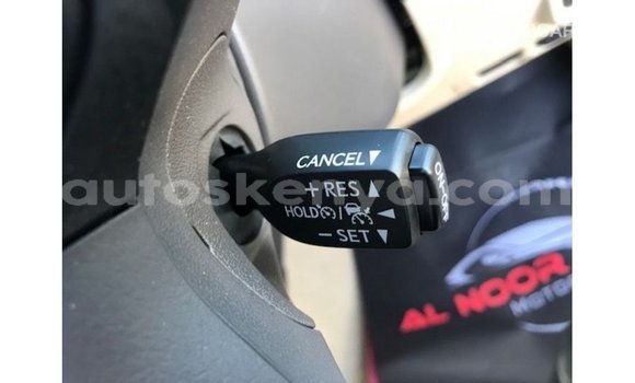 Nunua Imported Toyota Prado Nyeupe Gari ndani ya Import - Dubai nchini Kati Kenya Nunua Imported Toyota Prado Nyeupe Gari ndani ya Import - Dubai nchini Kati Kenya