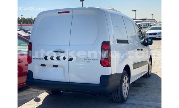 Nunua Imported Peugeot Partner Nyeupe Gari ndani ya Import - Dubai nchini Kati Kenya Nunua Imported Peugeot Partner Nyeupe Gari ndani ya Import - Dubai nchini Kati Kenya