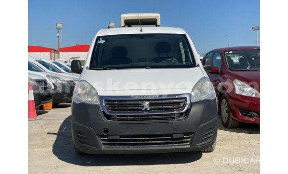 Nunua Imported Peugeot Partner Nyeupe Gari ndani ya Import - Dubai nchini Kati Kenya Nunua Imported Peugeot Partner Nyeupe Gari ndani ya Import - Dubai nchini Kati Kenya
