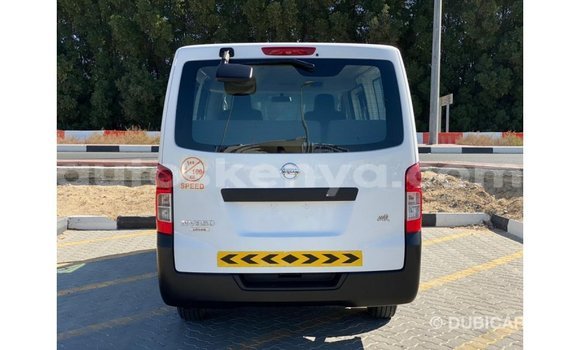 Nunua Imported Nissan Urvan Nyeupe Gari ndani ya Import - Dubai nchini Kati Kenya Nunua Imported Nissan Urvan Nyeupe Gari ndani ya Import - Dubai nchini Kati Kenya
