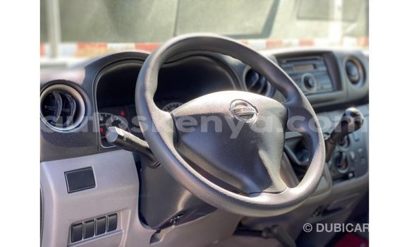 Nunua Imported Nissan Urvan Nyeupe Gari ndani ya Import - Dubai nchini Kati Kenya Nunua Imported Nissan Urvan Nyeupe Gari ndani ya Import - Dubai nchini Kati Kenya