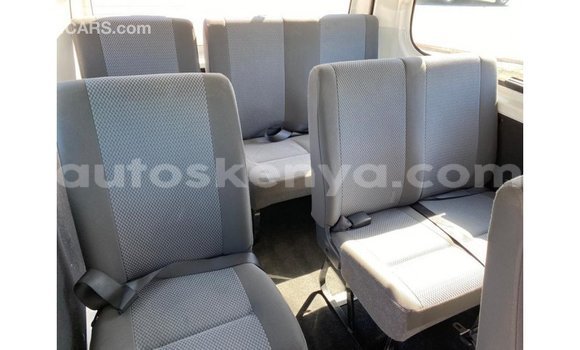 Nunua Imported Nissan Urvan Nyeupe Gari ndani ya Import - Dubai nchini Kati Kenya Nunua Imported Nissan Urvan Nyeupe Gari ndani ya Import - Dubai nchini Kati Kenya