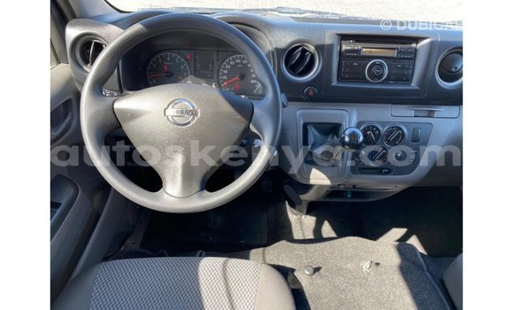 Nunua Imported Nissan Urvan Nyeupe Gari ndani ya Import - Dubai nchini Kati Kenya Nunua Imported Nissan Urvan Nyeupe Gari ndani ya Import - Dubai nchini Kati Kenya