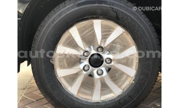 Nunua Imported Toyota Land Cruiser Nyeusi Gari ndani ya Import - Dubai nchini Kati Kenya Nunua Imported Toyota Land Cruiser Nyeusi Gari ndani ya Import - Dubai nchini Kati Kenya