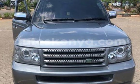 Imported Land Rover Range Rover Silver Makiinaa iti Nairobi keessatti Nairobi keessatti