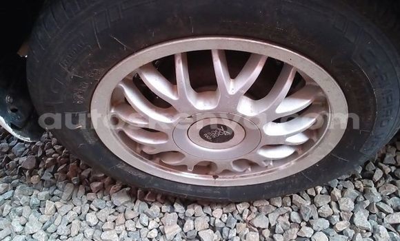 Nunua Imported Toyota Premio Nyeupe Gari ndani ya Nairobi nchini Nairobi Nunua Imported Toyota Premio Nyeupe Gari ndani ya Nairobi nchini Nairobi