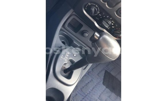 Nunua Imported Renault Duster Nyeupe Gari ndani ya Import - Dubai nchini Kati Kenya Nunua Imported Renault Duster Nyeupe Gari ndani ya Import - Dubai nchini Kati Kenya