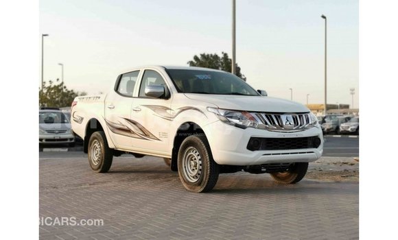 Buy Import Mitsubishi L200 White Car in Import - Dubai in Central Kenya Buy Import Mitsubishi L200 White Car in Import - Dubai in Central Kenya