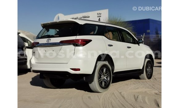 Buy Import Toyota Fortuner White Car in Import - Dubai in Central Kenya Buy Import Toyota Fortuner White Car in Import - Dubai in Central Kenya