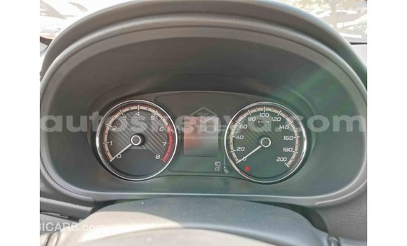 Imported Mitsubishi L200 White Makiinaa iti Import - Dubai keessatti Central Kenya keessatti Imported Mitsubishi L200 White Makiinaa iti Import - Dubai keessatti Central Kenya keessatti