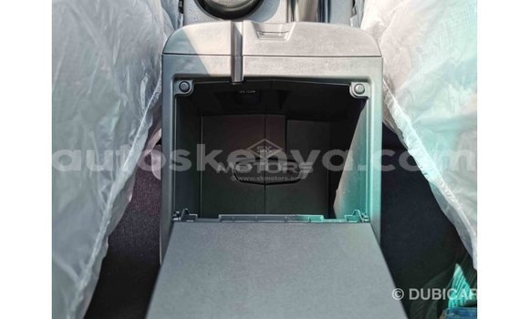 Imported Mitsubishi L200 White Makiinaa iti Import - Dubai keessatti Central Kenya keessatti Imported Mitsubishi L200 White Makiinaa iti Import - Dubai keessatti Central Kenya keessatti