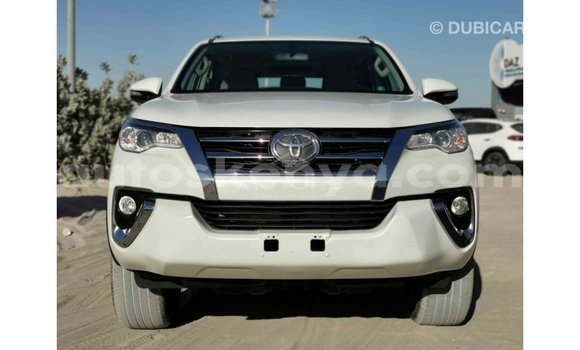 Buy Import Toyota Fortuner White Car in Import - Dubai in Central Kenya Buy Import Toyota Fortuner White Car in Import - Dubai in Central Kenya
