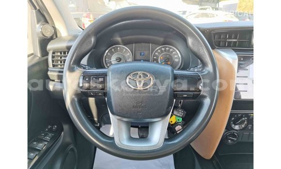 Buy Import Toyota Fortuner White Car in Import - Dubai in Central Kenya Buy Import Toyota Fortuner White Car in Import - Dubai in Central Kenya