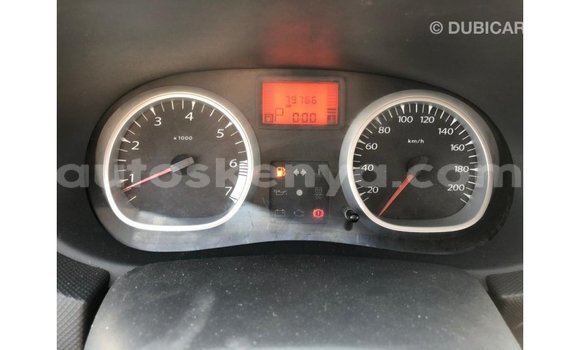 Nunua Imported Renault Duster Kijani Gari ndani ya Import - Dubai nchini Kati Kenya Nunua Imported Renault Duster Kijani Gari ndani ya Import - Dubai nchini Kati Kenya