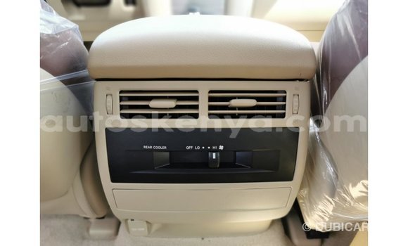 Imported Toyota Land Cruiser Black Makiinaa iti Import - Dubai keessatti Central Kenya keessatti Imported Toyota Land Cruiser Black Makiinaa iti Import - Dubai keessatti Central Kenya keessatti