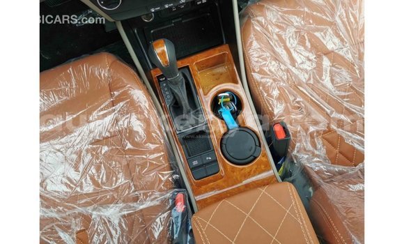 Nunua Imported Hyundai Tucson Nyeupe Gari ndani ya Import - Dubai nchini Kati Kenya Nunua Imported Hyundai Tucson Nyeupe Gari ndani ya Import - Dubai nchini Kati Kenya