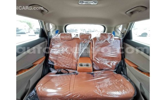 Nunua Imported Hyundai Tucson Nyeupe Gari ndani ya Import - Dubai nchini Kati Kenya Nunua Imported Hyundai Tucson Nyeupe Gari ndani ya Import - Dubai nchini Kati Kenya