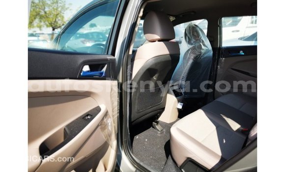 Nunua Imported Hyundai Tucson Nyingine Gari ndani ya Import - Dubai nchini Kati Kenya Nunua Imported Hyundai Tucson Nyingine Gari ndani ya Import - Dubai nchini Kati Kenya