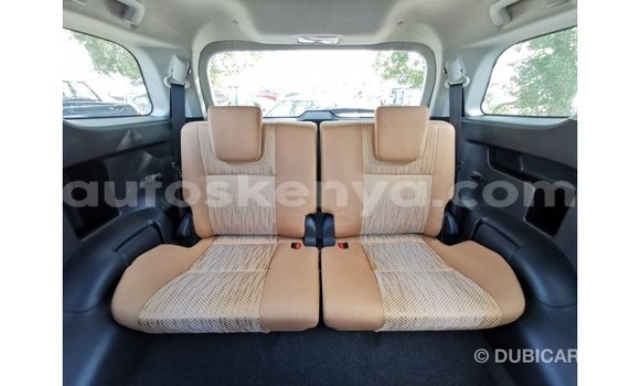 Nunua Imported Toyota Fortuner Nyeupe Gari ndani ya Import - Dubai nchini Kati Kenya Nunua Imported Toyota Fortuner Nyeupe Gari ndani ya Import - Dubai nchini Kati Kenya