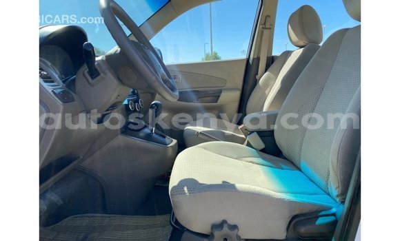 Imported Hyundai Tucson White Makiinaa iti Import - Dubai keessatti Central Kenya keessatti Imported Hyundai Tucson White Makiinaa iti Import - Dubai keessatti Central Kenya keessatti