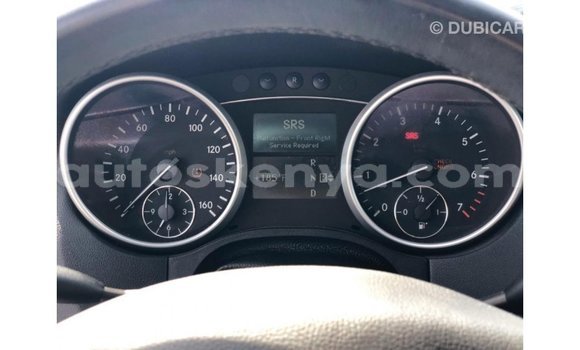 Imported Mercedes‒Benz 1117 Other Netiree iti Import - Dubai keessatti Central Kenya keessatti Imported Mercedes‒Benz 1117 Other Netiree iti Import - Dubai keessatti Central Kenya keessatti