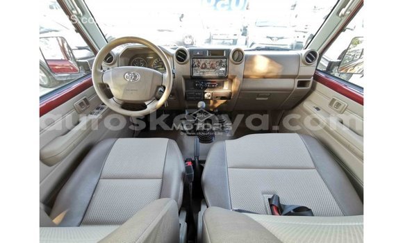Nunua Imported Toyota Land Cruiser Nyekundu Gari ndani ya Import - Dubai nchini Kati Kenya Nunua Imported Toyota Land Cruiser Nyekundu Gari ndani ya Import - Dubai nchini Kati Kenya