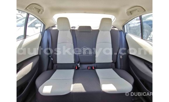 Buy Import Toyota Corolla White Car in Import - Dubai in Central Kenya Buy Import Toyota Corolla White Car in Import - Dubai in Central Kenya