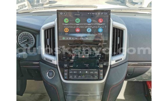 Nunua Imported Toyota Land Cruiser Nyeupe Gari ndani ya Import - Dubai nchini Kati Kenya Nunua Imported Toyota Land Cruiser Nyeupe Gari ndani ya Import - Dubai nchini Kati Kenya