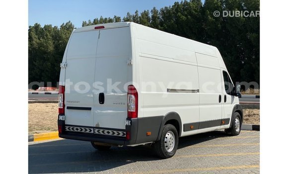 Imported Peugeot 201 White Makiinaa iti Import - Dubai keessatti Central Kenya keessatti Imported Peugeot 201 White Makiinaa iti Import - Dubai keessatti Central Kenya keessatti