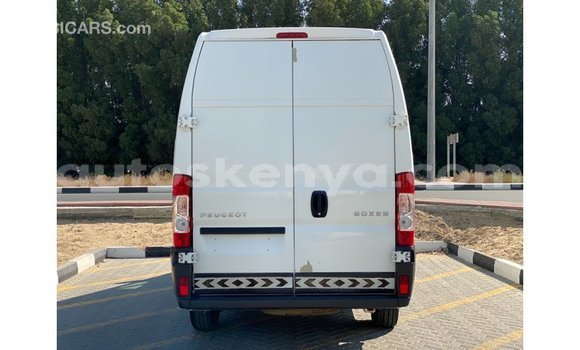 Imported Peugeot 201 White Makiinaa iti Import - Dubai keessatti Central Kenya keessatti Imported Peugeot 201 White Makiinaa iti Import - Dubai keessatti Central Kenya keessatti