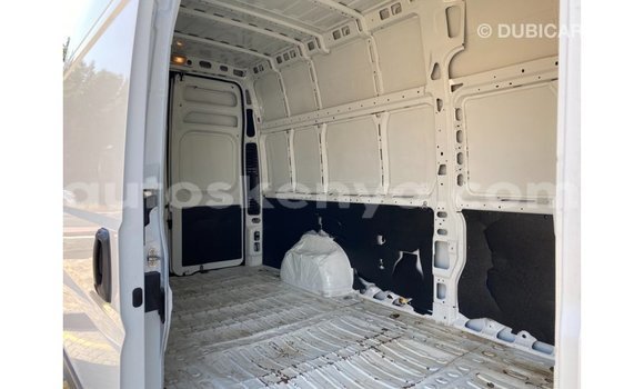 Imported Peugeot 201 White Makiinaa iti Import - Dubai keessatti Central Kenya keessatti Imported Peugeot 201 White Makiinaa iti Import - Dubai keessatti Central Kenya keessatti