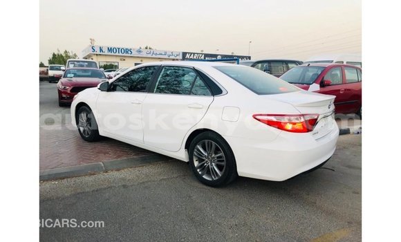 Buy Import Toyota Camry White Car in Import - Dubai in Central Kenya Buy Import Toyota Camry White Car in Import - Dubai in Central Kenya