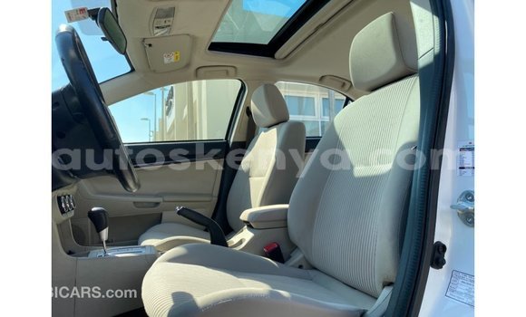 Buy Import Mitsubishi Lancer White Car in Import - Dubai in Central Kenya Buy Import Mitsubishi Lancer White Car in Import - Dubai in Central Kenya