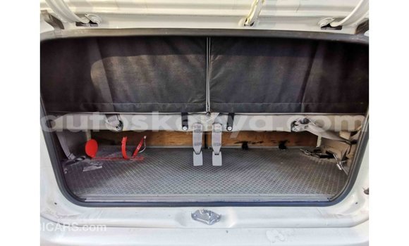 Imported Toyota Coaster White Makiinaa iti Import - Dubai keessatti Central Kenya keessatti Imported Toyota Coaster White Makiinaa iti Import - Dubai keessatti Central Kenya keessatti