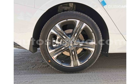 Buy Import Kia K5 White Car in Import - Dubai in Central Kenya Buy Import Kia K5 White Car in Import - Dubai in Central Kenya