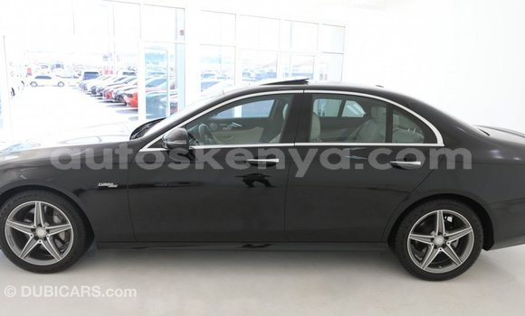 Buy Import Mercedes‒Benz 1117 Black Truck in Import - Dubai in Central Kenya Buy Import Mercedes‒Benz 1117 Black Truck in Import - Dubai in Central Kenya