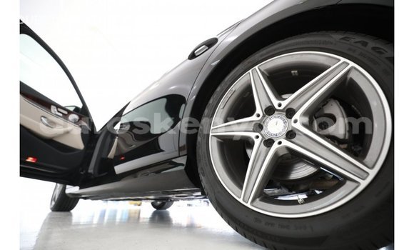 Buy Import Mercedes‒Benz 1117 Black Truck in Import - Dubai in Central Kenya Buy Import Mercedes‒Benz 1117 Black Truck in Import - Dubai in Central Kenya