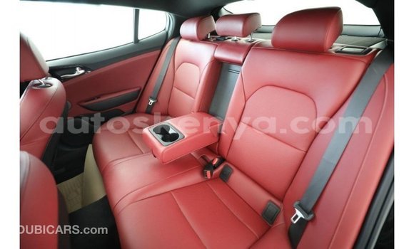 Nunua Imported Kia Stinger Nyeusi Gari ndani ya Import - Dubai nchini Kati Kenya Nunua Imported Kia Stinger Nyeusi Gari ndani ya Import - Dubai nchini Kati Kenya