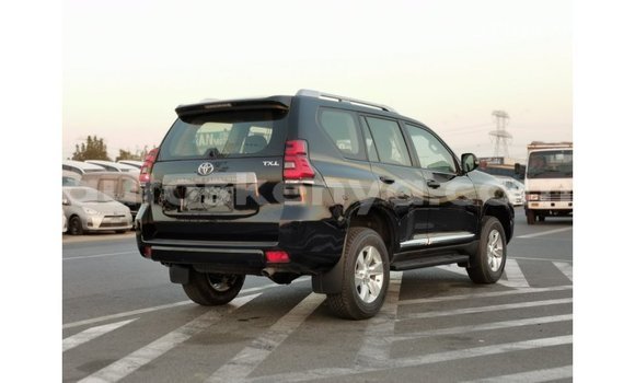 Nunua Imported Toyota Prado Nyeusi Gari ndani ya Import - Dubai nchini Kati Kenya Nunua Imported Toyota Prado Nyeusi Gari ndani ya Import - Dubai nchini Kati Kenya