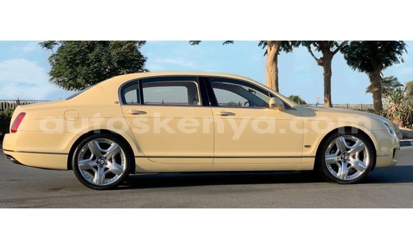 Imported Bentley Continental Flying Spur Beige Makiinaa iti Import - Dubai keessatti Central Kenya keessatti Imported Bentley Continental Flying Spur Beige Makiinaa iti Import - Dubai keessatti Central Kenya keessatti