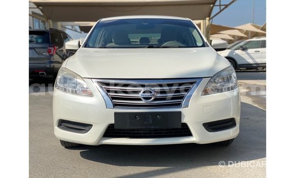 Nunua Imported Nissan Sentra Nyeupe Gari ndani ya Import - Dubai nchini Kati Kenya Nunua Imported Nissan Sentra Nyeupe Gari ndani ya Import - Dubai nchini Kati Kenya