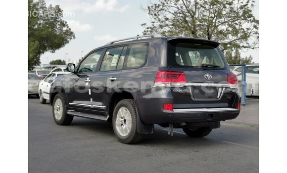 Nunua Imported Toyota Land Cruiser Nyingine Gari ndani ya Import - Dubai nchini Kati Kenya Nunua Imported Toyota Land Cruiser Nyingine Gari ndani ya Import - Dubai nchini Kati Kenya