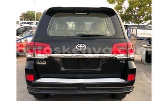 Imported Toyota Land Cruiser Black Makiinaa iti Import - Dubai keessatti Central Kenya keessatti Imported Toyota Land Cruiser Black Makiinaa iti Import - Dubai keessatti Central Kenya keessatti