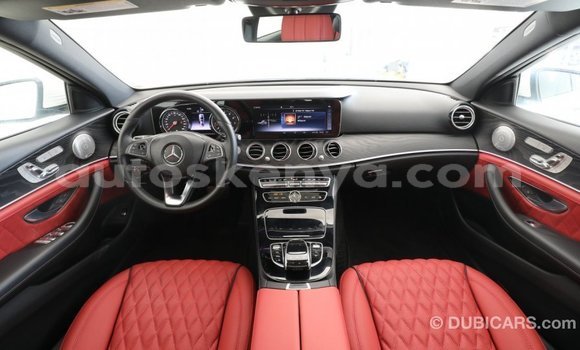 Imported Mercedes‒Benz 1117 White Netiree iti Import - Dubai keessatti Central Kenya keessatti Imported Mercedes‒Benz 1117 White Netiree iti Import - Dubai keessatti Central Kenya keessatti