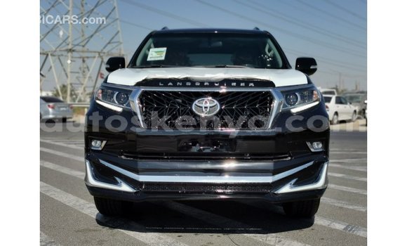 Nunua Imported Toyota Prado Nyeusi Gari ndani ya Import - Dubai nchini Kati Kenya Nunua Imported Toyota Prado Nyeusi Gari ndani ya Import - Dubai nchini Kati Kenya