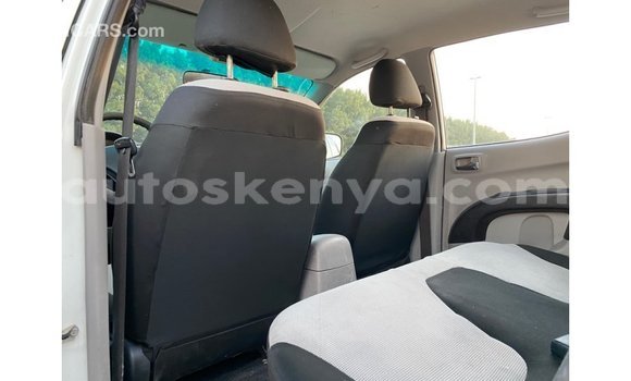 Nunua Imported Mitsubishi L200 Nyeupe Gari ndani ya Import - Dubai nchini Kati Kenya Nunua Imported Mitsubishi L200 Nyeupe Gari ndani ya Import - Dubai nchini Kati Kenya
