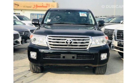 Imported Toyota Land Cruiser Black Makiinaa iti Import - Dubai keessatti Central Kenya keessatti Imported Toyota Land Cruiser Black Makiinaa iti Import - Dubai keessatti Central Kenya keessatti